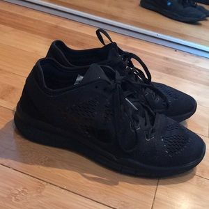 Solid Black Nike Free TR Fit 5 trainers